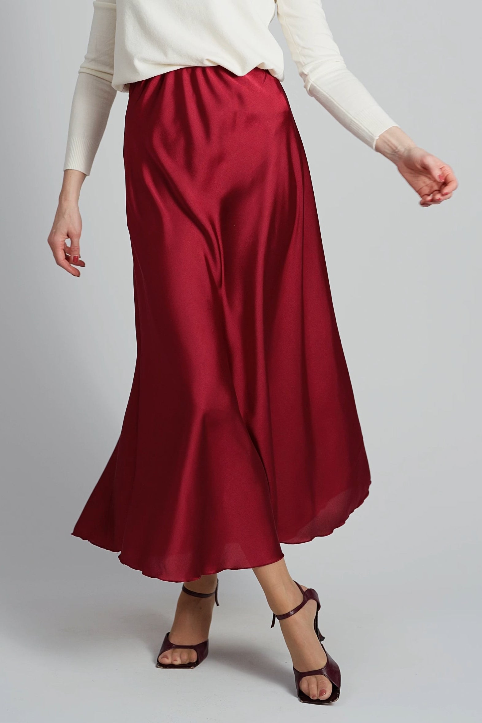 Bordeauxrode satijnen rok-MyEssentials