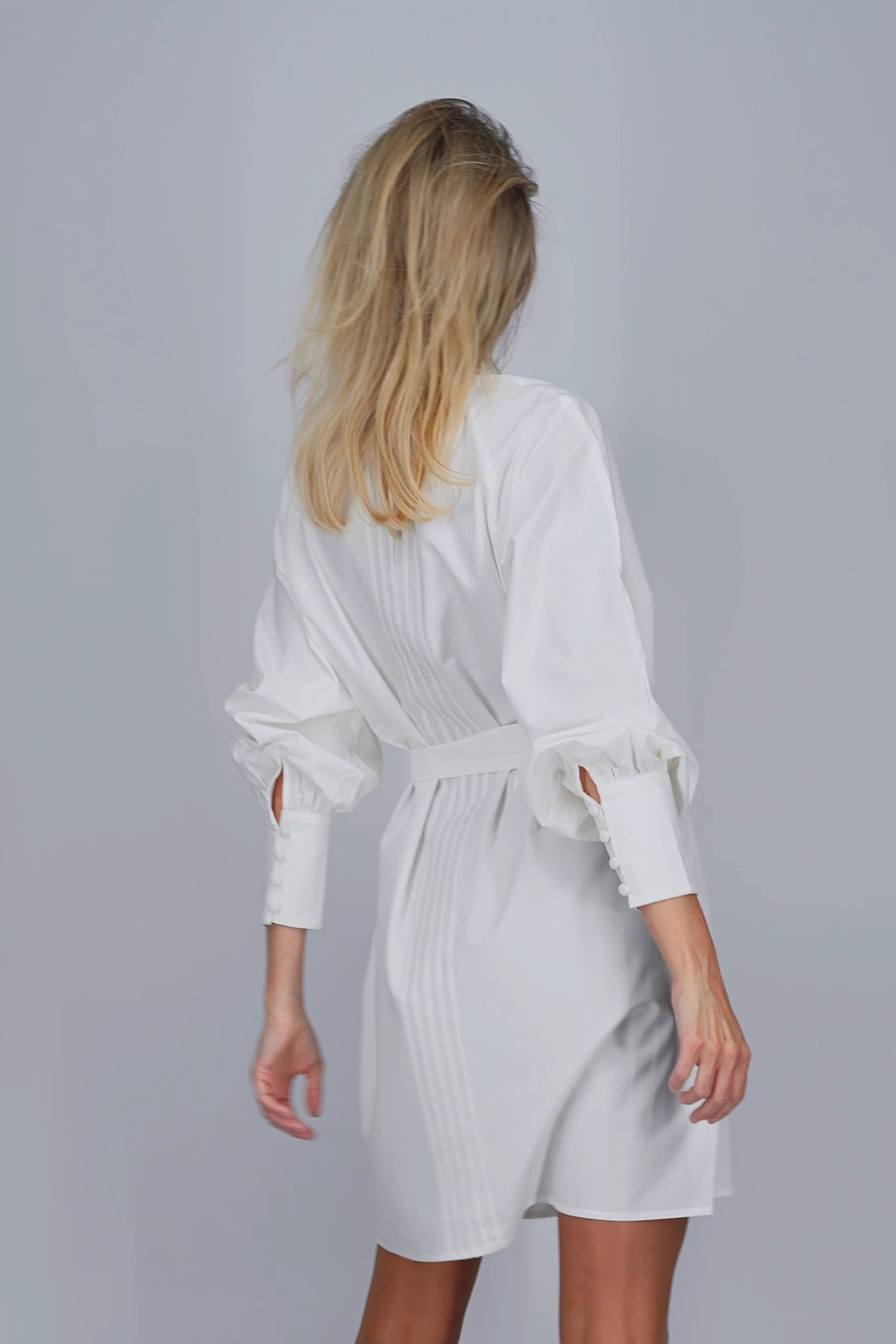 Gebroken witte overhemdjurk met ceintuur-MyEssentials