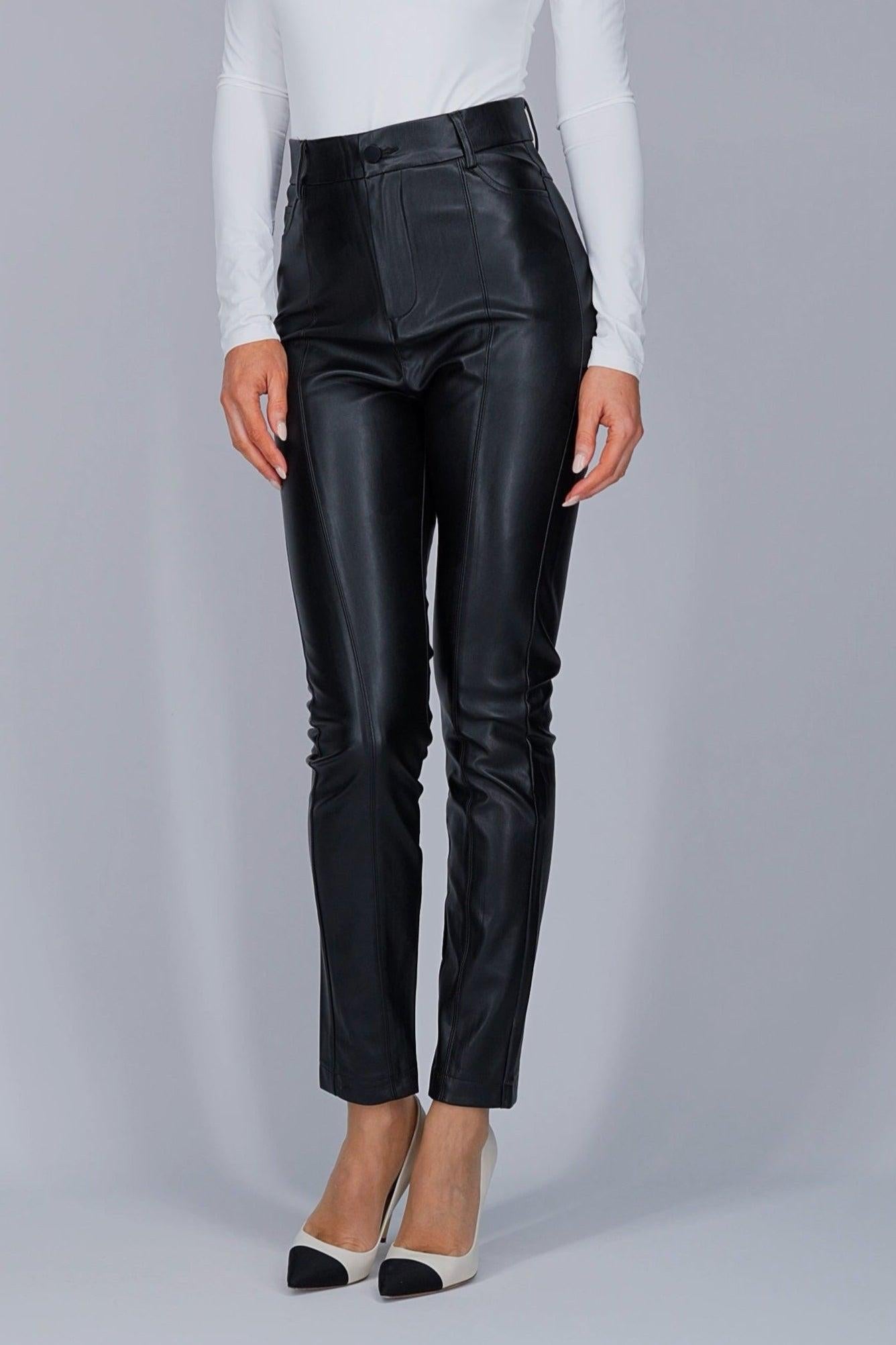 Zwarte broek in imitatieleer-MyEssentials