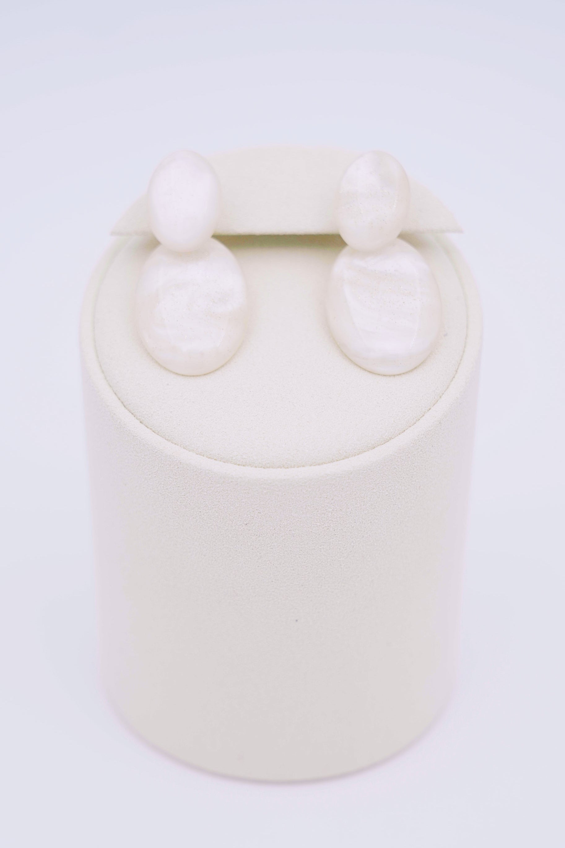 Witte ovale oorbellen-MyEssentials