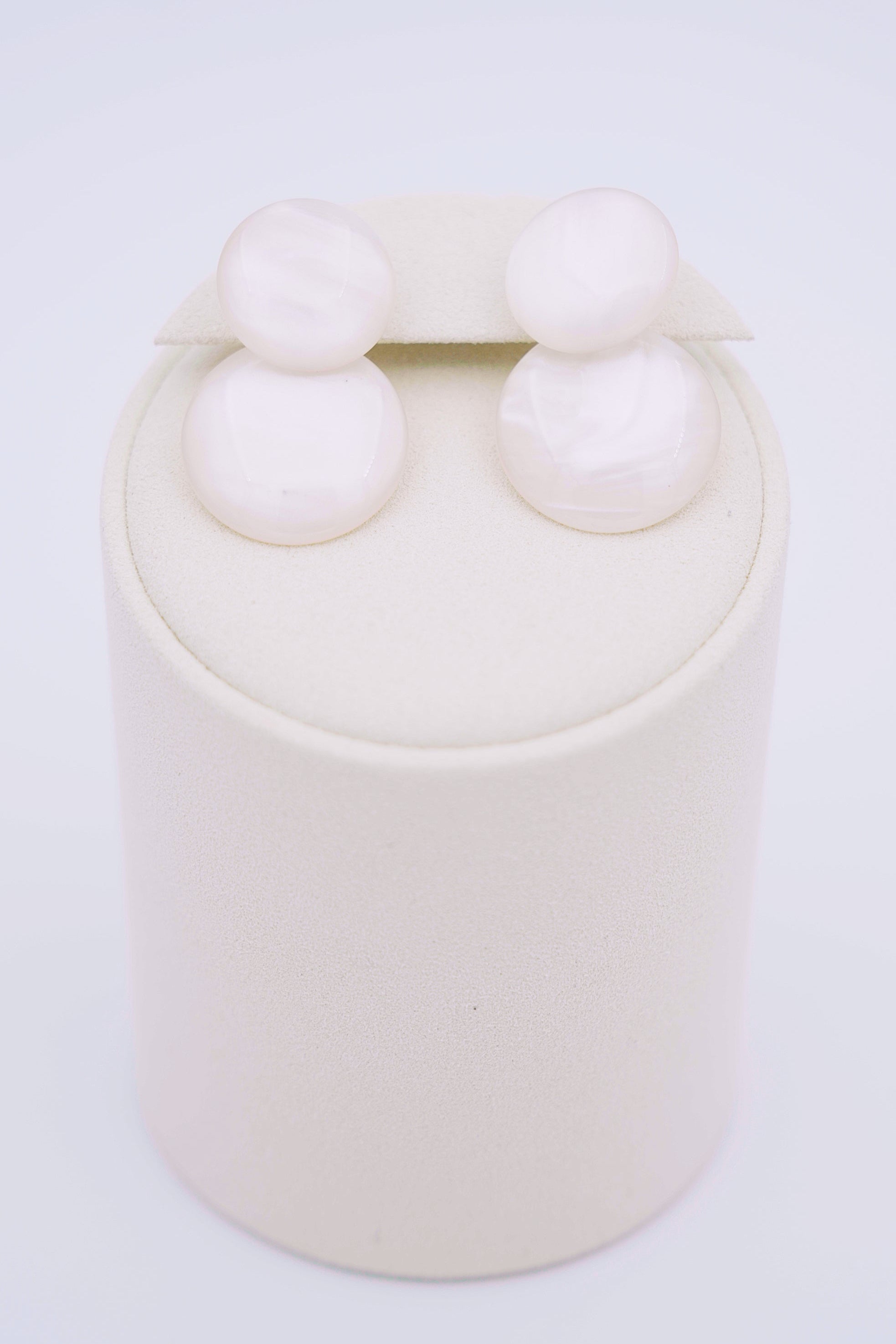 Witte ronde oorbellen-MyEssentials